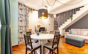 Design Villa With Parking Navigli Area Milan